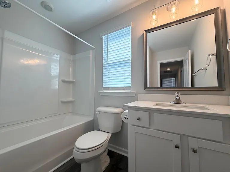 75 Conifer St — Photo 15