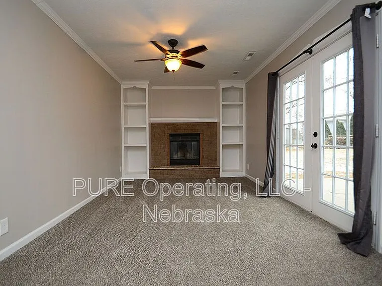 13951 Jefferson Cir — Photo 27