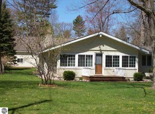 2575 Northeast Dr, Tawas City, MI 48763
