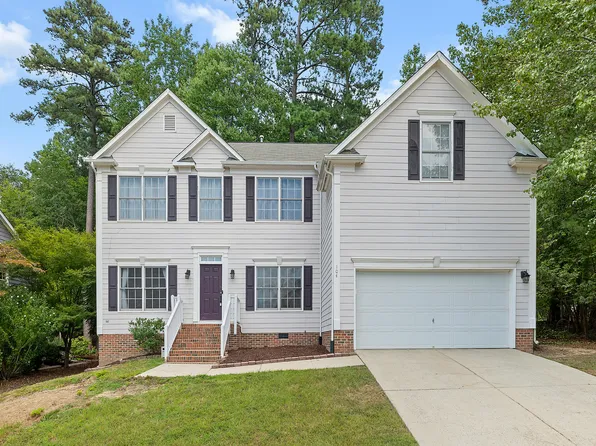 104 Wedgemere St, Cary, NC 27519
