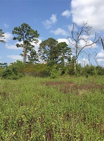 1st image of 130 Village Forest Dr