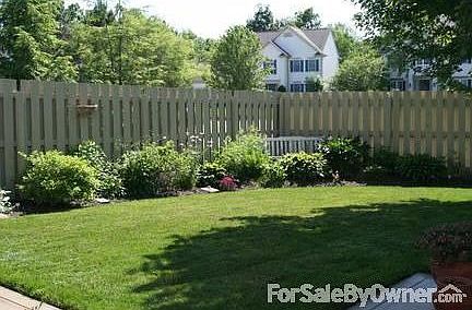 5th image of 8858 Forest View Dr
