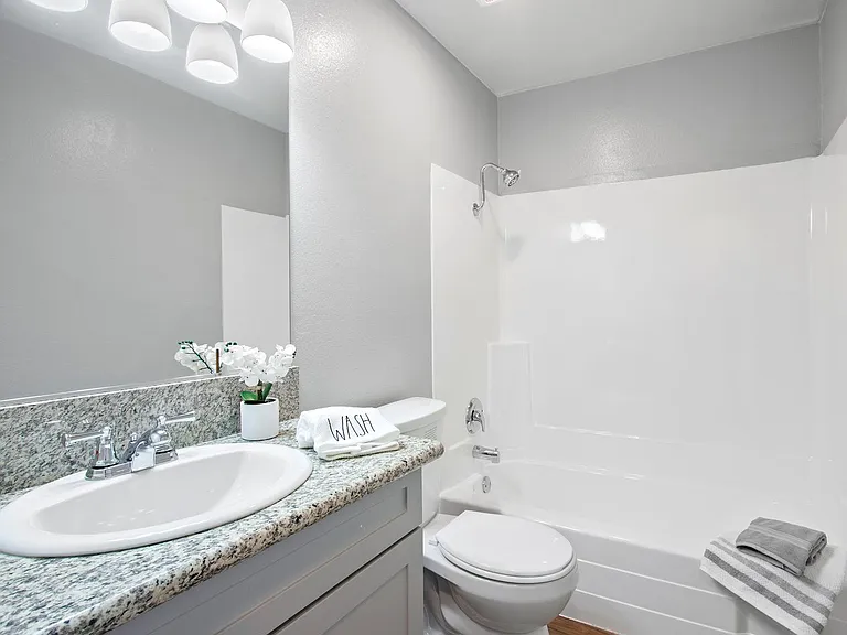 11555 Santa Gertrudes Ave — Photo 5