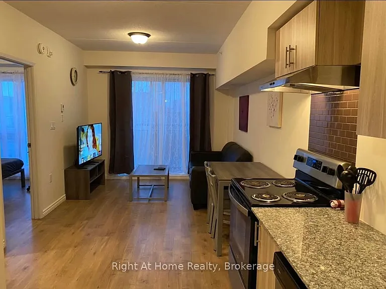275 Larch St #B602 — Photo 3
