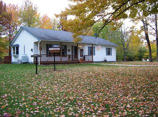 38980 Klingville Rd, Chassell, MI 49916
