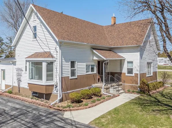 215 N 5TH STREET, Reedsville, WI 54230