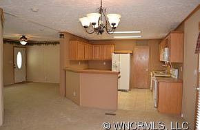 5th image of 225 4th St