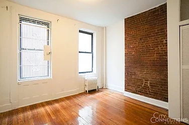 Rented by City Connections Realty