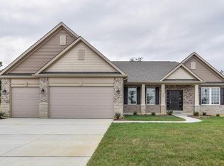 112 Brookfield Crossing Dr, Lake Saint Louis, MO 63367