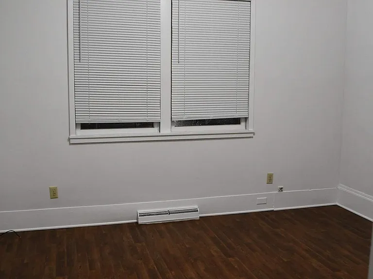 277 S Walnut St #3 — Photo 2
