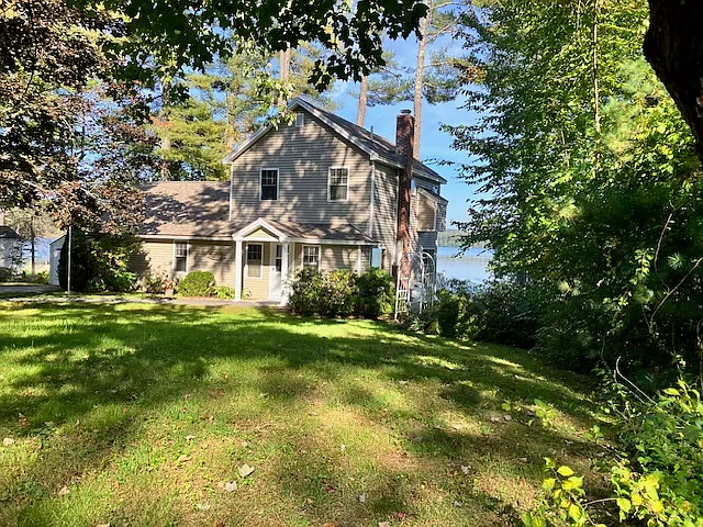 79 Meadow Rd