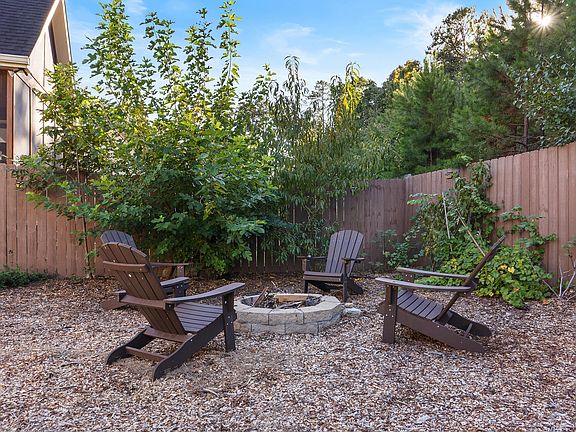 5th image of 5445 Little Gem Ln