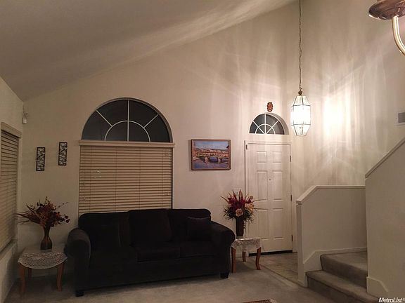 3rd image of 551 Krider Ct