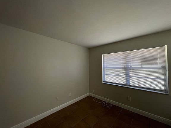 5th image of 2301 Saint Lucie Blvd