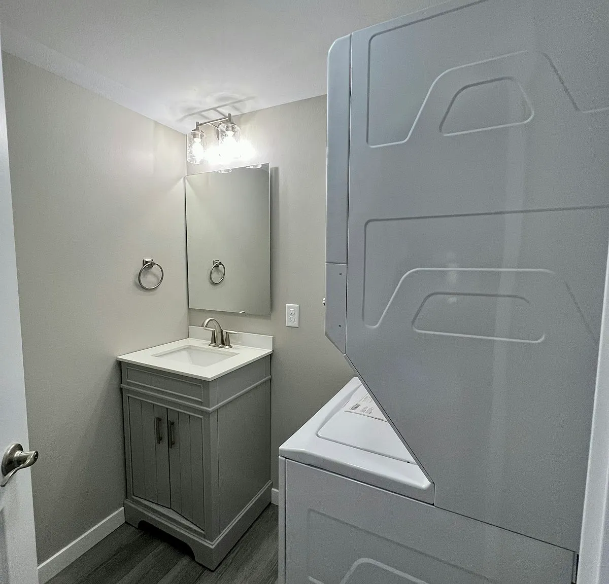 123 Lloyd Street North, Unit 1 — Photo 4