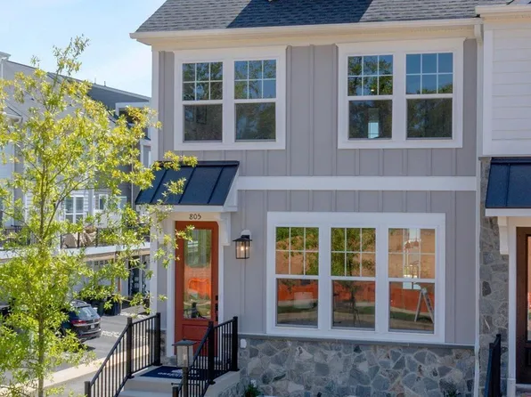 5006 Lindley Pl, Charlottesville, VA 22901