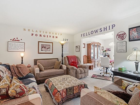 5th image of 4908 Wicklow Dr