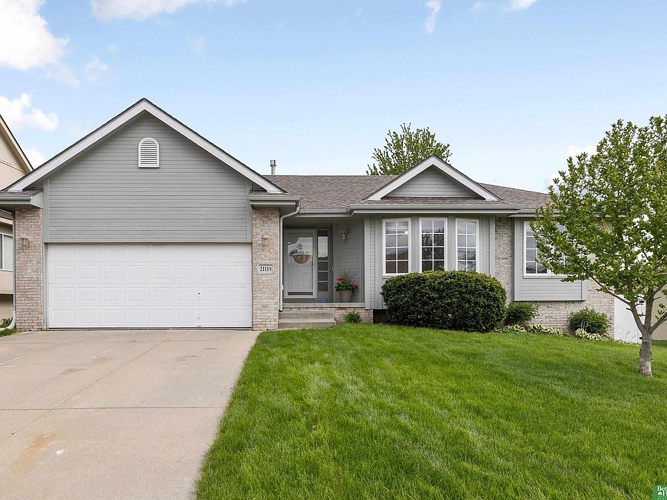 1st image of 21119 Schofield Dr