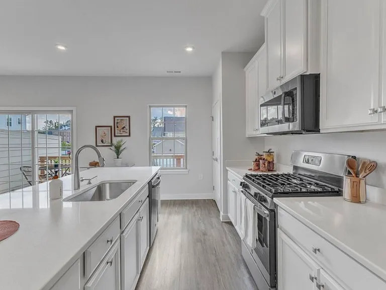1011 Tannin Dr — Photo 20