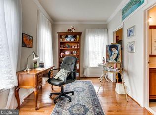 15210 Golf View Dr, Haymarket, VA 20169