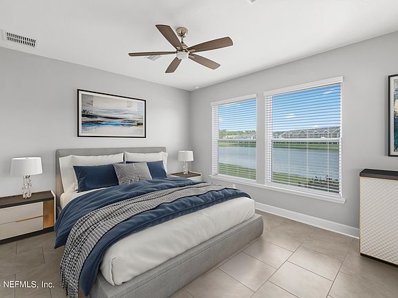 4th image of 84 LADSON Court