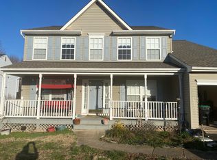13827 Regal Ct, Woodbridge, VA 22193