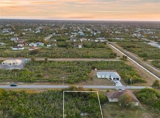 2814 71st St W, Lehigh Acres, FL 33971