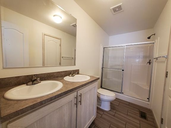 5th image of 2038 Palm St Spc 244