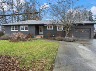 319 W 20th St, The Dalles, OR