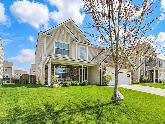 2nd image of 15176 High Timber Ln