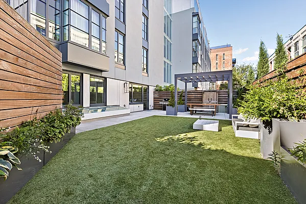 Sold by Compass | media 9