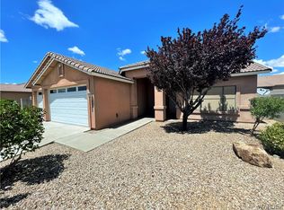 2053 Robert Mitchum Dr, Kingman, AZ 86409