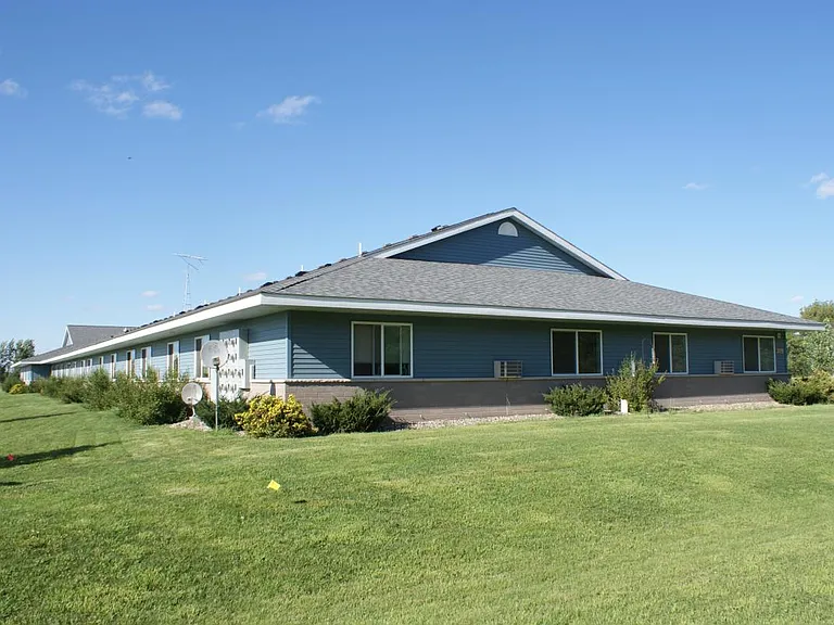 205 Airview Dr — Photo 25