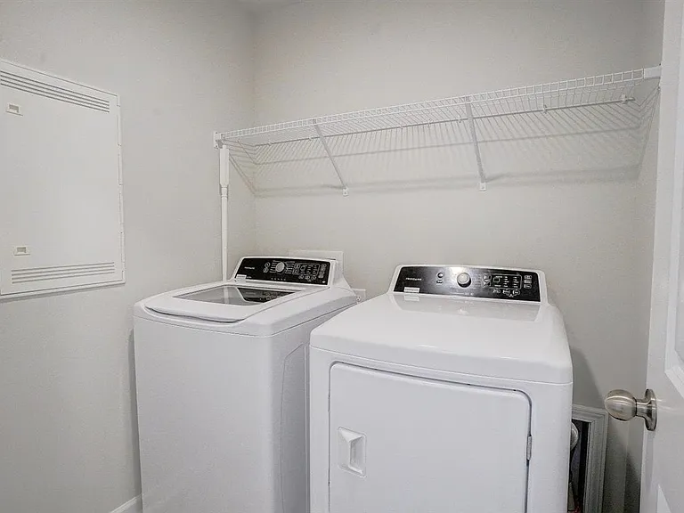 Cedar Ridge Townhomes — Photo 11
