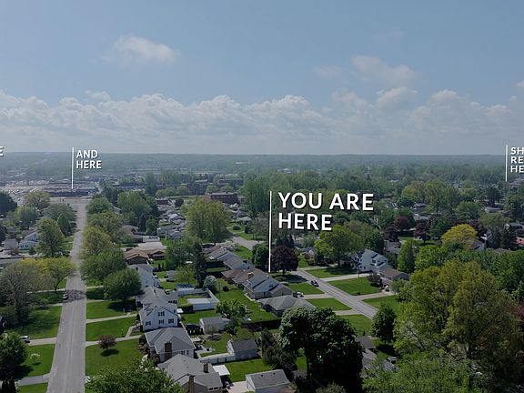 Convenient to shopping, restaurants,
and 3 miles to Presque Isle State Park