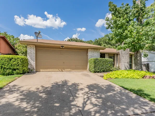 4017 Rushmoor Dr, Arlington, TX 76016