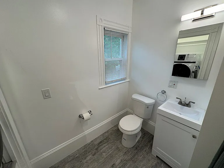 35 Cameron Ave #2 — Photo 8