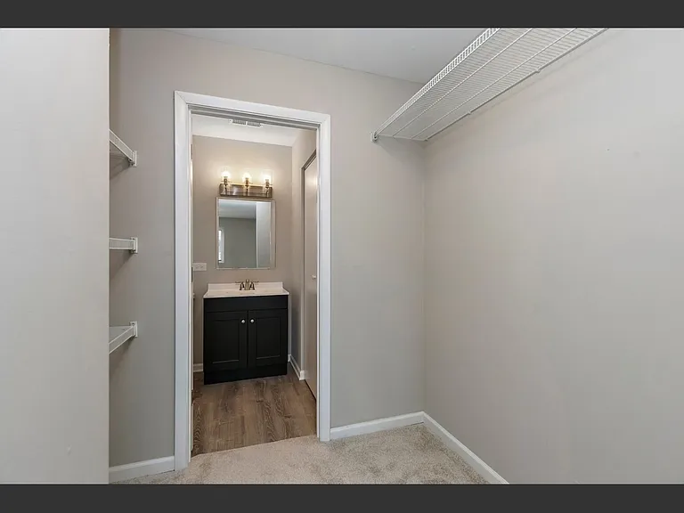1484 Stonebridge Cir #B4 — Photo 12