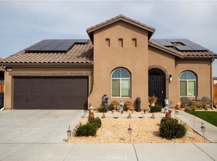 9520 Woodland Ridge Ln, Bakersfield, CA 93314