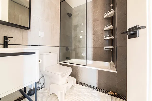 Rented by Joel Scharf, LREB | media 9