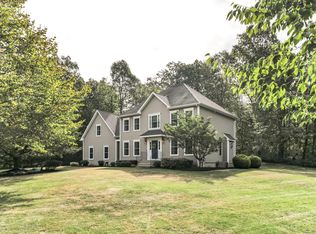 90 Tall Timbers Rd, Middletown, CT 06457