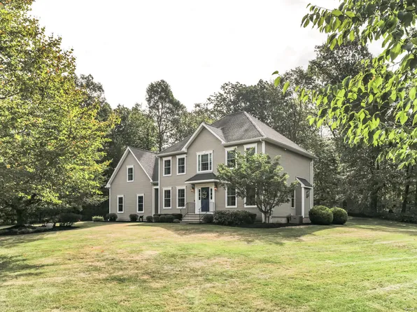 90 Tall Timbers Road, Middletown, CT 06457