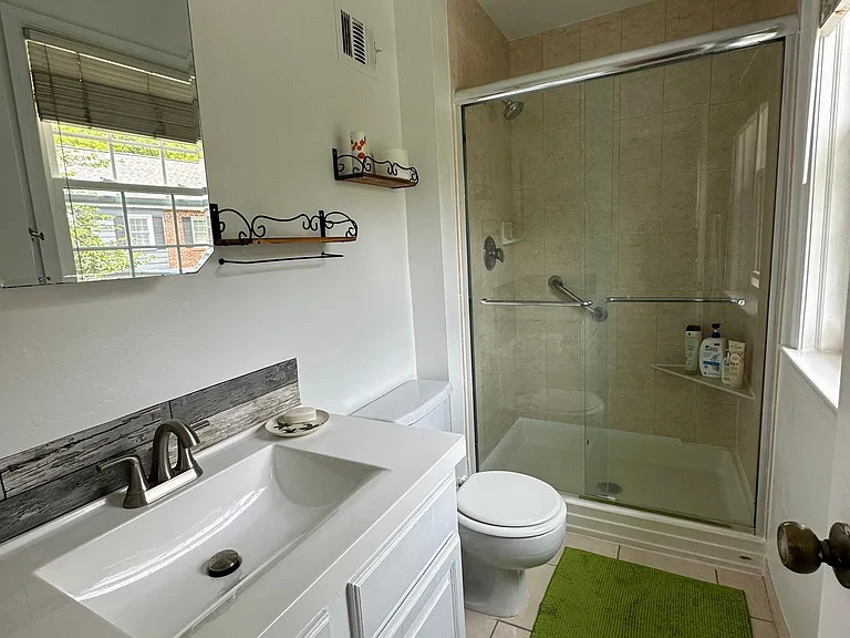 6673 Fairfax Rd #89 — Photo 12