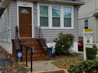 18 Eldridge Ave, Staten Island, NY 10302