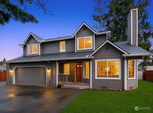 8722 Bowdoin Way, Edmonds, WA 98026