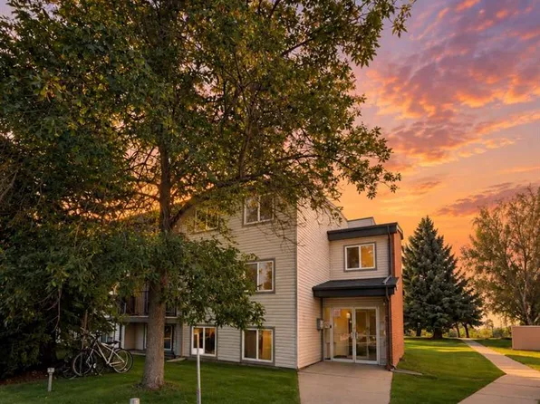 295 N Columbia Blvd W #204B, Lethbridge, AB T1K 4B8