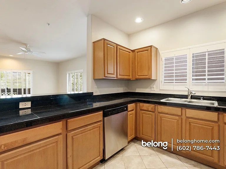 14000 N 94th St #2166 — Photo 8