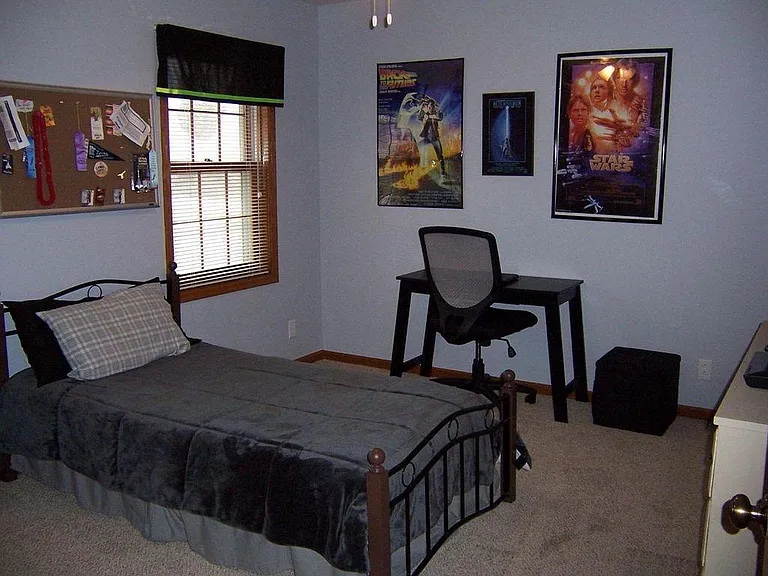 N60W23856 Butternut Ln — Photo 17
