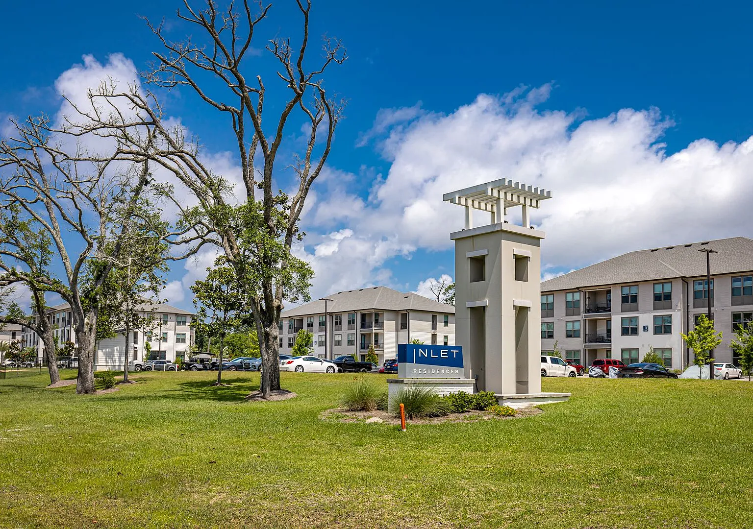 Fully Furnished Condo Near Downtown Ocean Springs — Photo 1