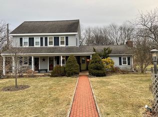 6320 Salem Run Rd, Dover, PA 17315